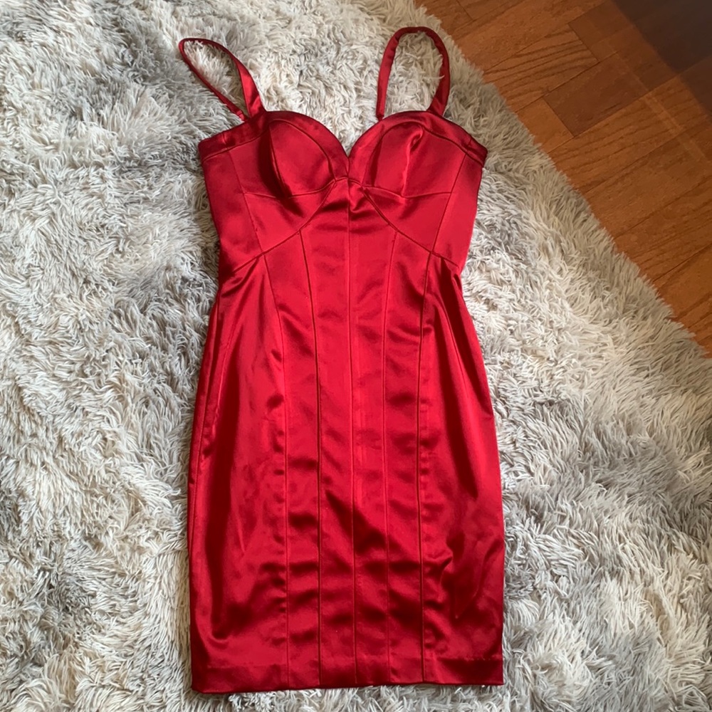 BEBE SEXY RED SATIN MIN DRESS